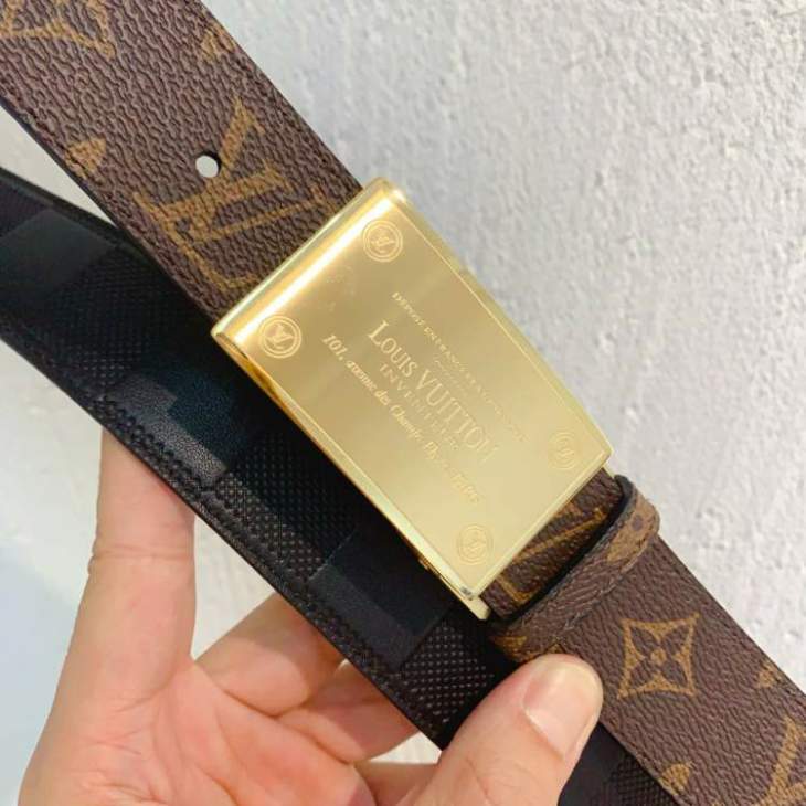 Picture of Louis Vuitton Belts _SKUfw220371406fw